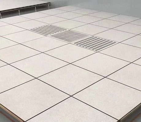Raised-floor-HPL-finish-usage
