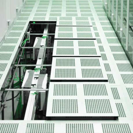 clean-room-perforated-raised-floor-530_L